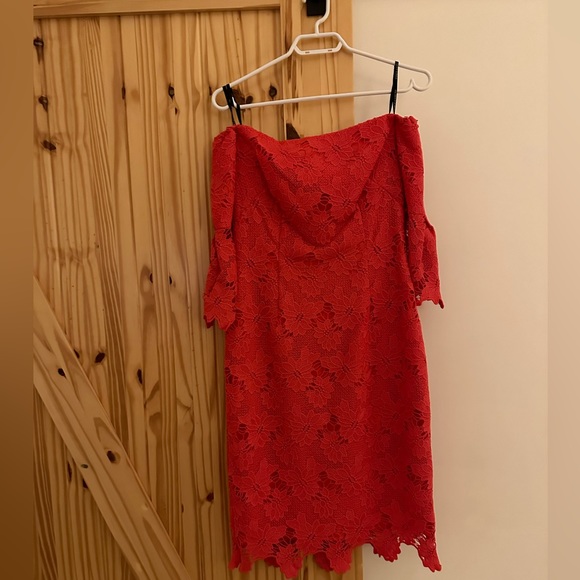Off the shoulder dress - NWT - Picture 2 of 4